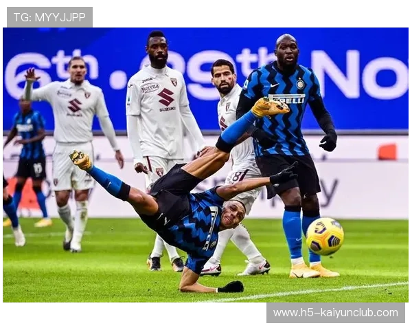 意甲国米前锋把握住机会,比分在下半场改写